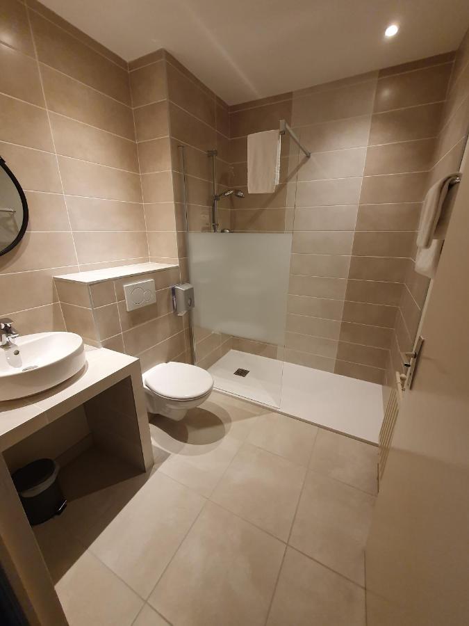 Feurs Hotel Etesia מראה חיצוני תמונה
